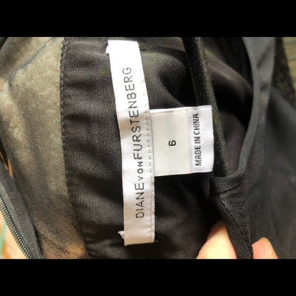 NWOT DVF Black & Gold Lace Sleeveless Dress - Picture 7 of 8